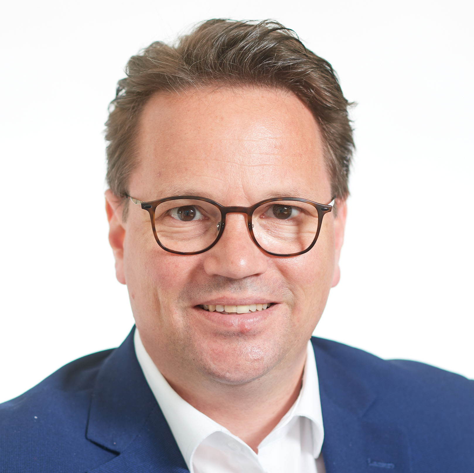 EconTribute Portraits